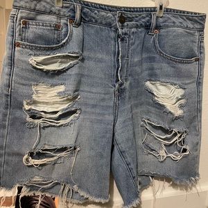 American eagle boyfriend distressed shorts ✨